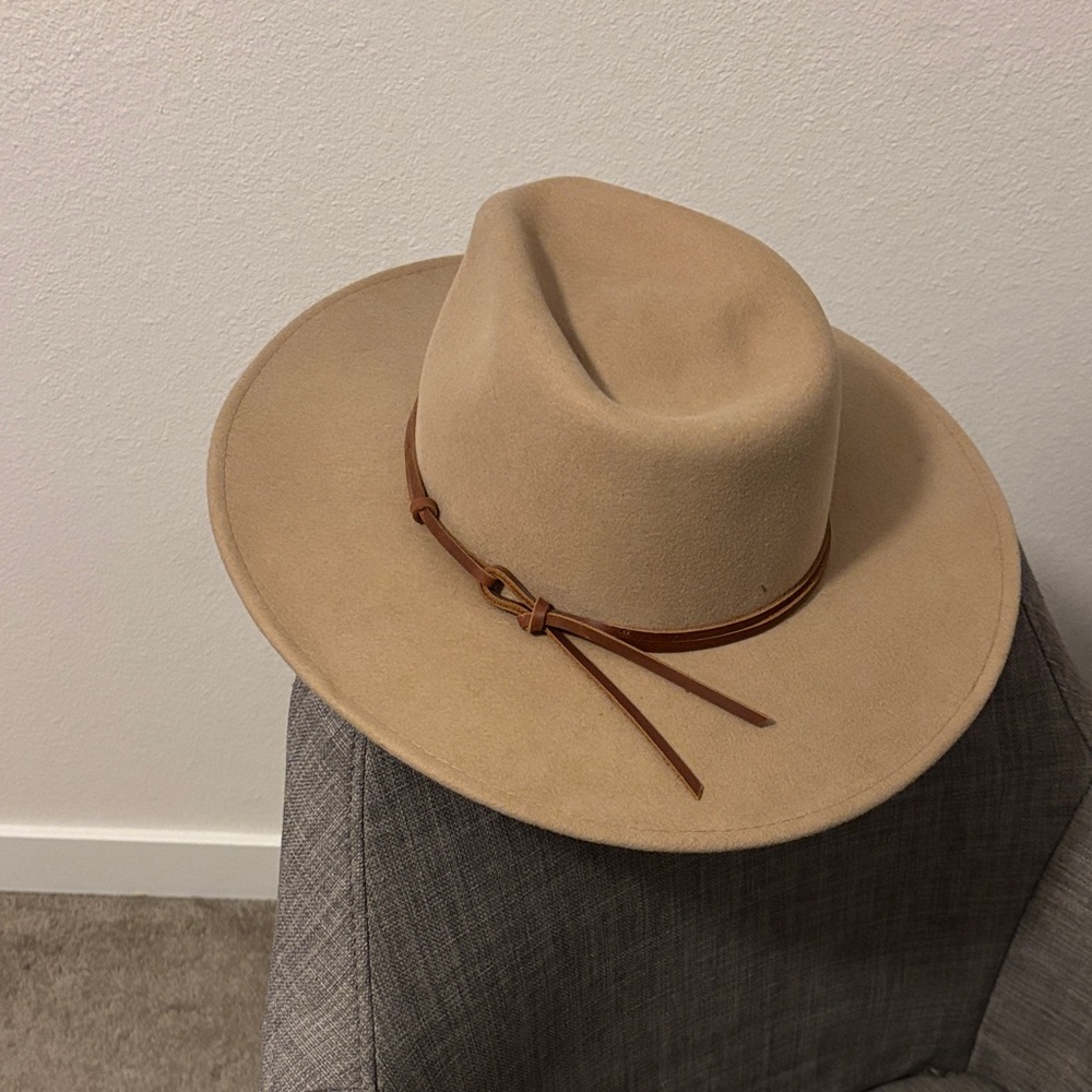 Tan Wide Brim Hat (Wyeth, 100% Wool)